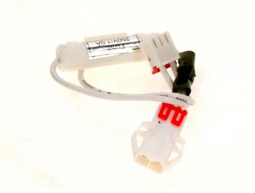 Bosch Anschlusskabel mit elektrischen Steckverbindern, geeignet für eine Kompressorsumpfheizung. Kabel mit verschiedenen Anschlüssen und einem isolierten Gehäuse.